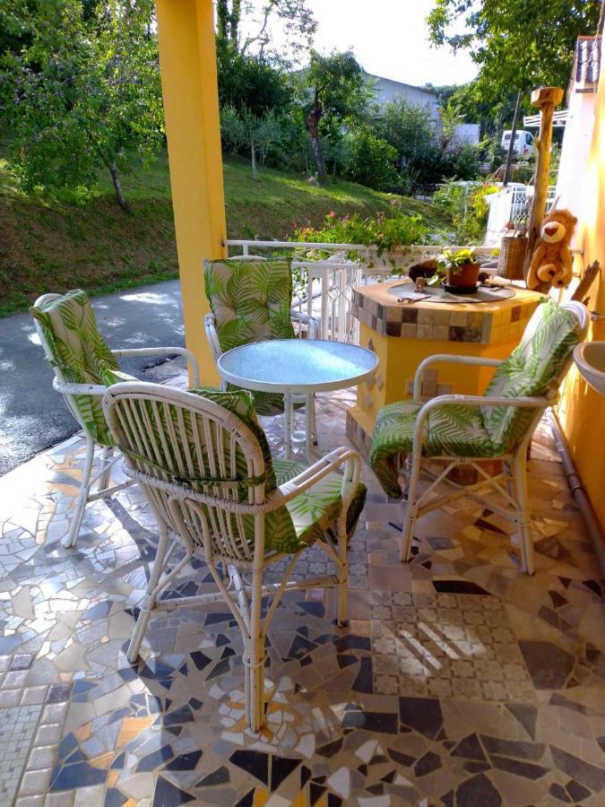 Apartman Sirena Pican Luaran gambar